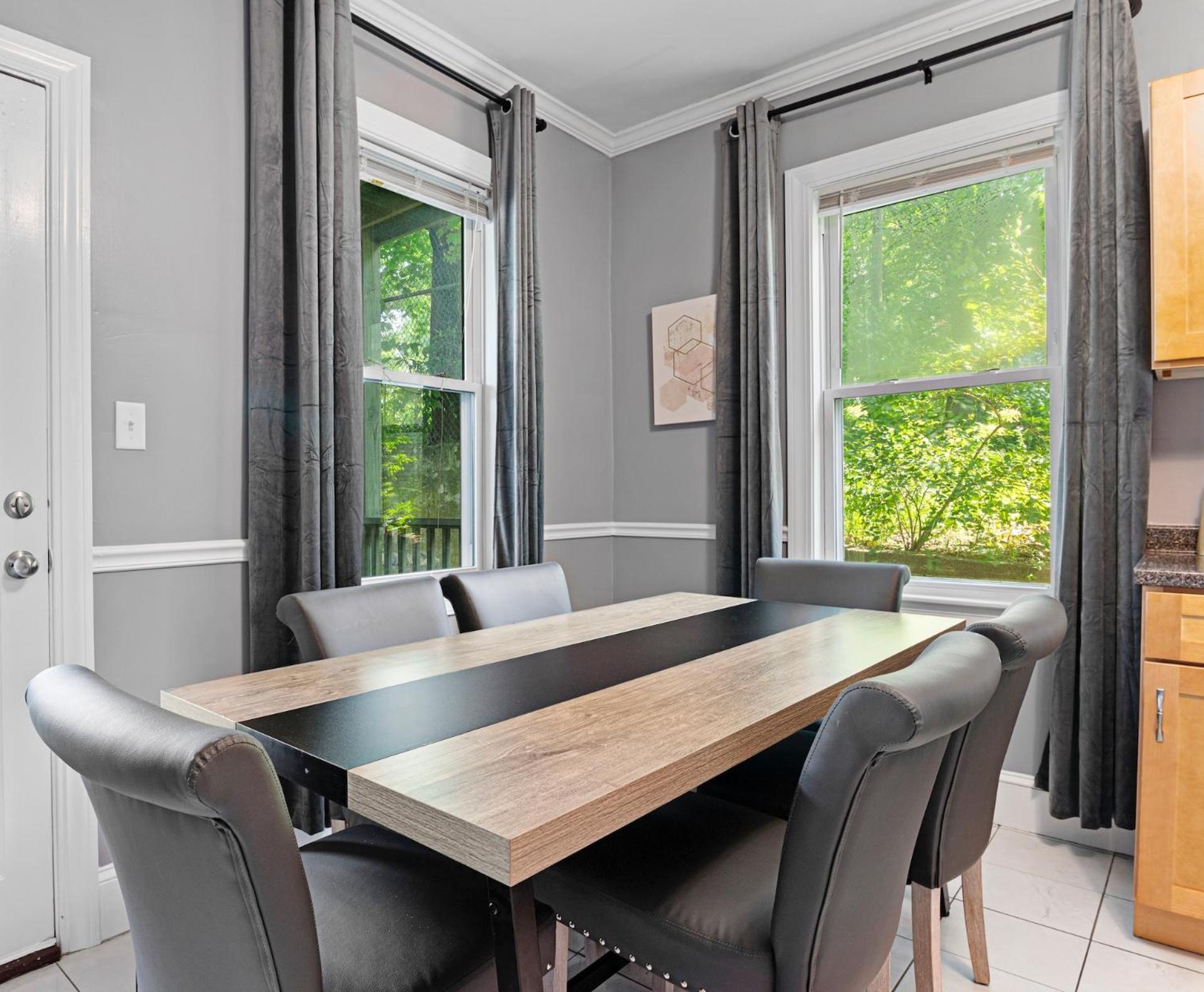 Spacious Apartments Near Ashmont - Evonify Stays Boston Exterior foto